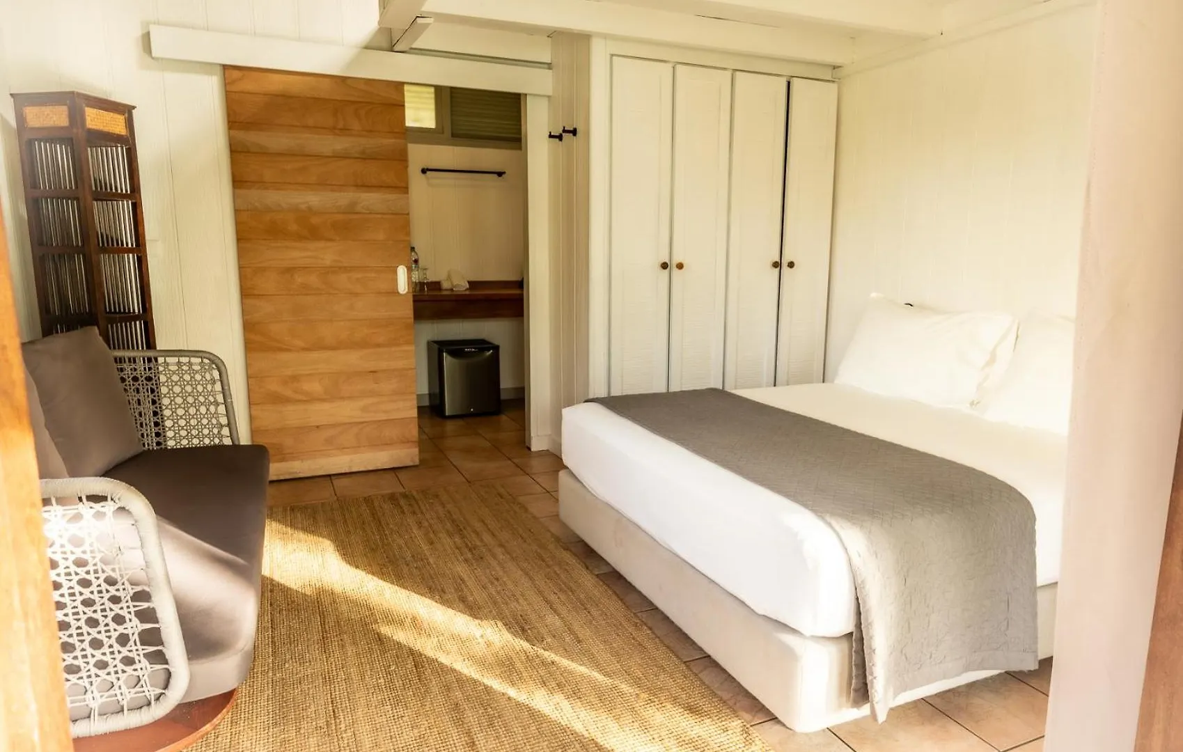 Moorea Island Beach Hotel