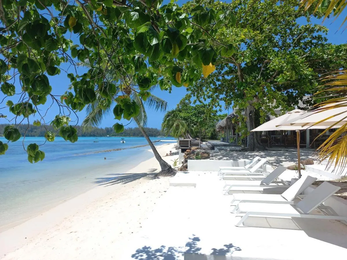 Moorea Island Beach Hotel 3*,