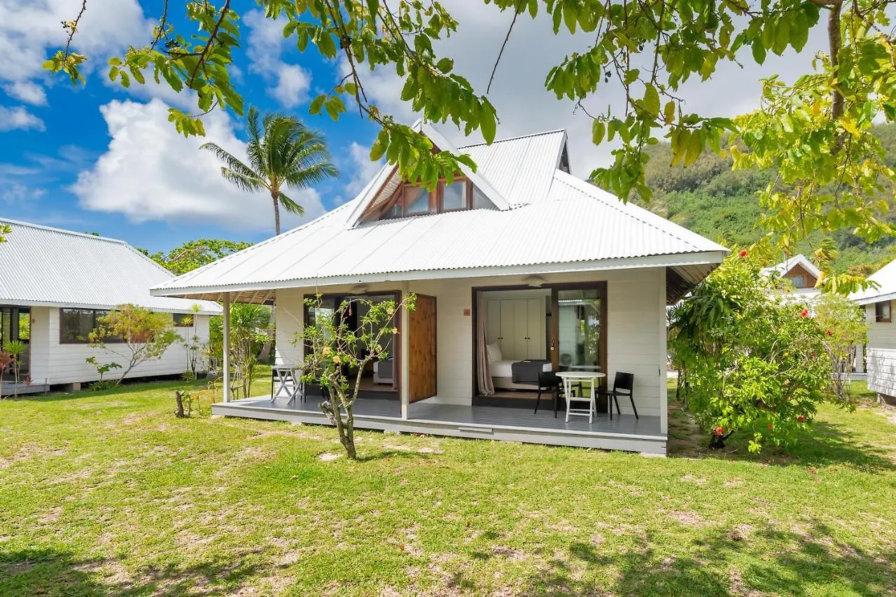 Moorea Island Beach Hotel 3*,