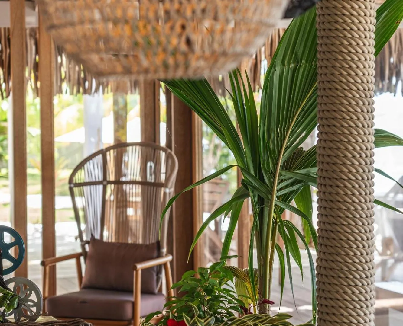 Moorea Island Beach Hotel 3*,